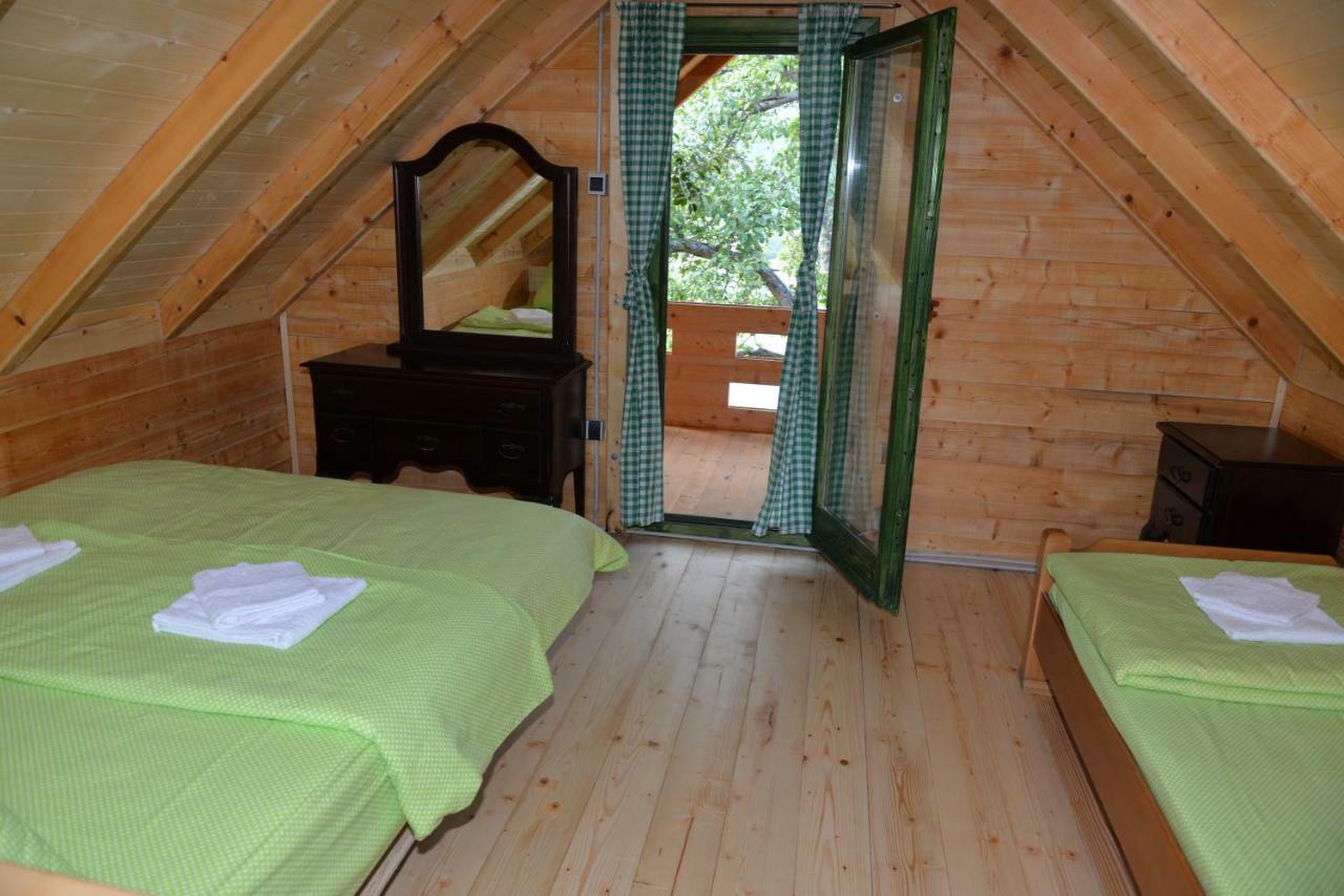 Guest House Green Garden 모이코바츠 외부 사진